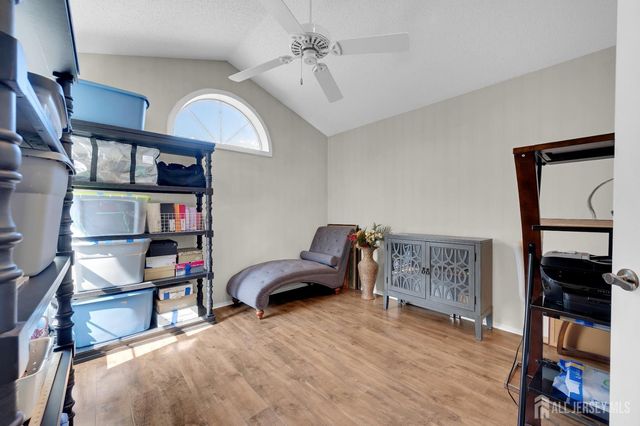 8 Ingram Drive D, Monroe, NJ 08831