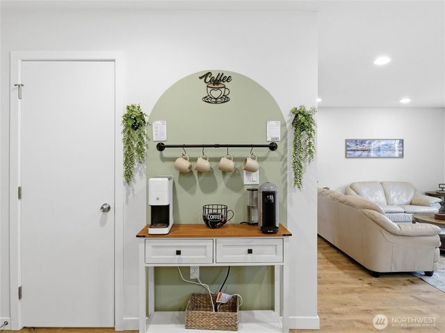 146 Valley Creek Drive, Port Angeles, WA 98362