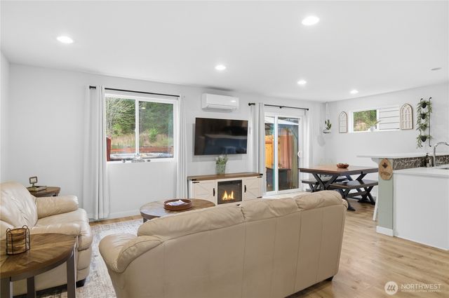 146 Valley Creek Drive, Port Angeles, WA 98362