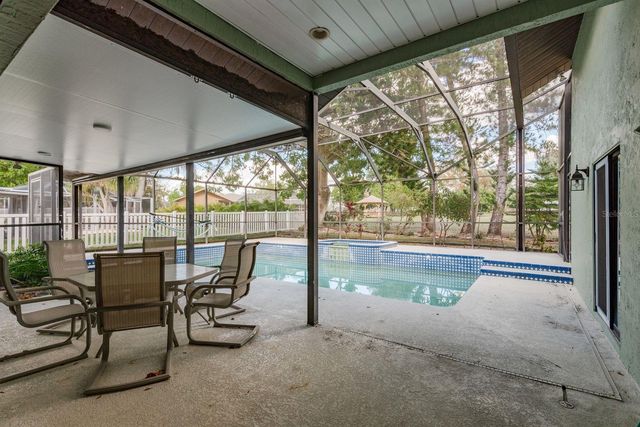 2403 COUNTRY TRAILS DRIVE, Safety Harbor, FL 34695