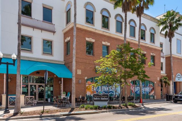 2403 COUNTRY TRAILS DRIVE, Safety Harbor, FL 34695