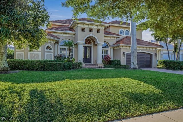 288 Bald Eagle DR, Marco Island, FL 34145