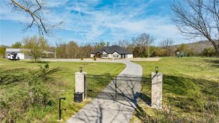 478 E Bowen Boulevard, Fayetteville, AR 72703