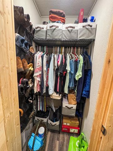 255 Lakeside Place, Avinger, TX 75630