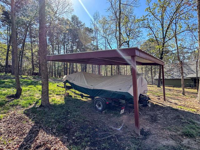 255 Lakeside Place, Avinger, TX 75630