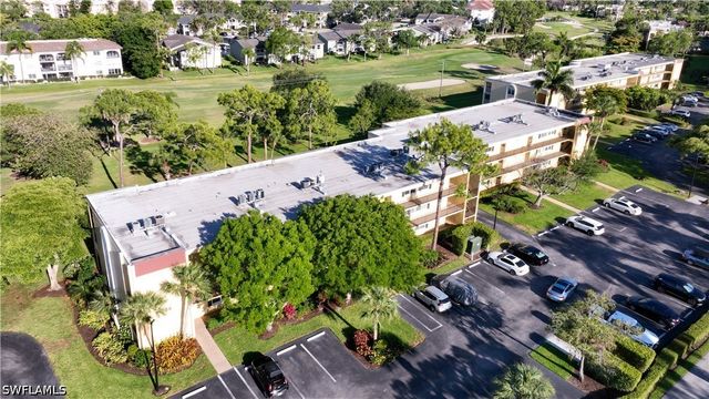 1086 Forest Lakes DR 9303, Naples, FL 34105