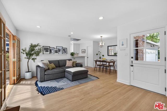 5419 Berryman Avenue, Culver City, CA 90230