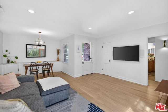 5419 Berryman Avenue, Culver City, CA 90230