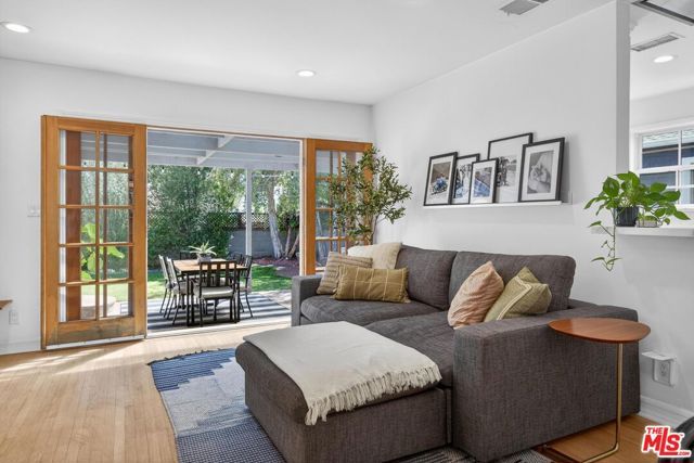 5419 Berryman Avenue, Culver City, CA 90230