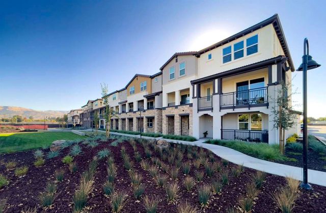 904 More Lane 1802, Morgan Hill, CA 95037