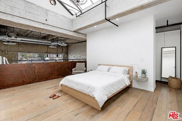420 S SAN PEDRO Street 106, Los Angeles, CA 90013