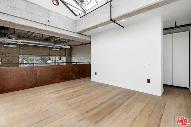 420 S SAN PEDRO Street 106, Los Angeles, CA 90013