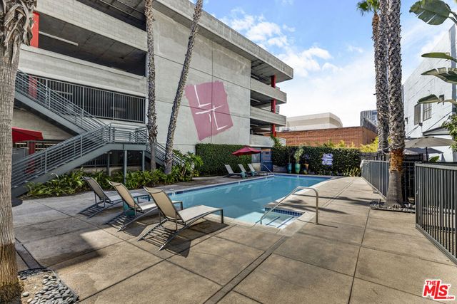 420 S SAN PEDRO Street 106, Los Angeles, CA 90013