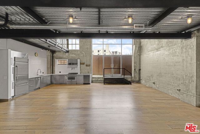 420 S SAN PEDRO Street 106, Los Angeles, CA 90013