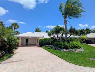 10860 Tamarisk Trail, Boynton Beach, FL 33436