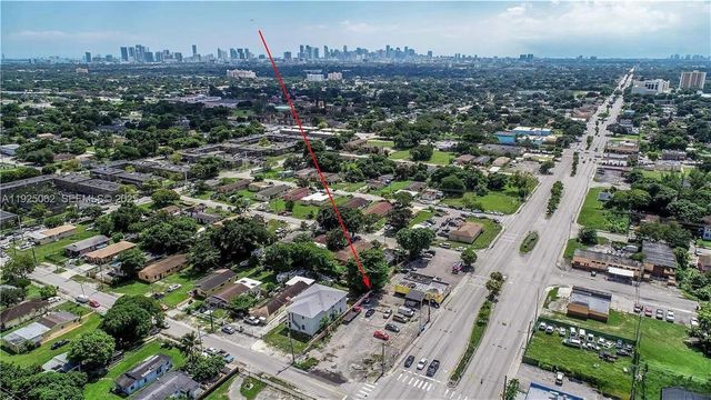 NW 22nd Ave, Miami, FL 33147