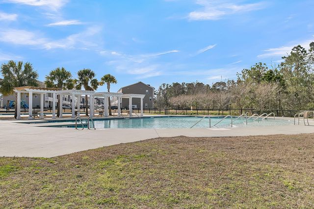 569 Pendleton Drive, Moncks Corner, SC 29461