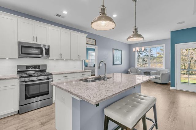 569 Pendleton Drive, Moncks Corner, SC 29461