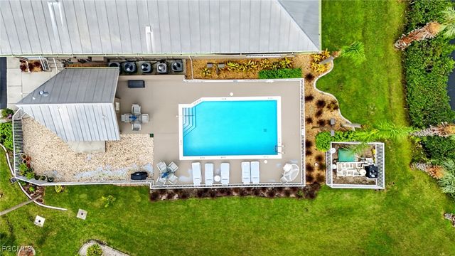 15256 Riverbend BLVD 105, North Fort Myers, FL 33917