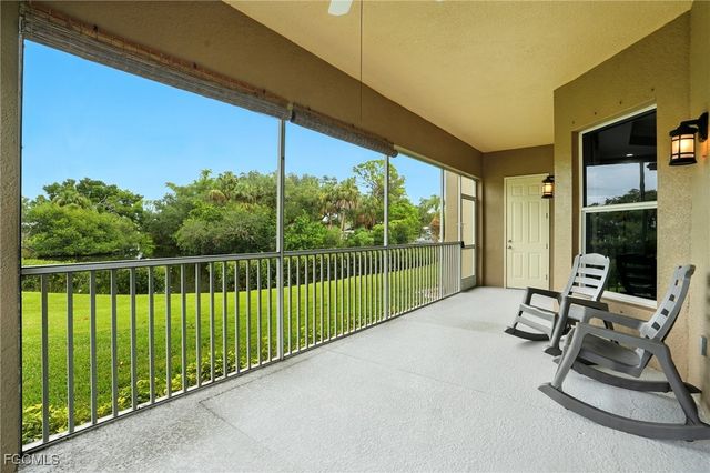15256 Riverbend BLVD 105, North Fort Myers, FL 33917