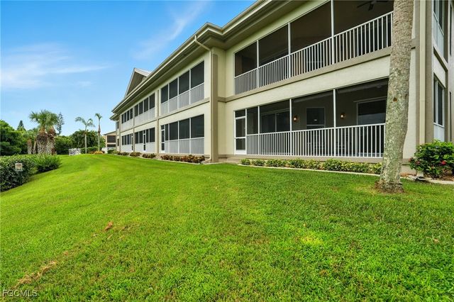 15256 Riverbend BLVD 105, North Fort Myers, FL 33917