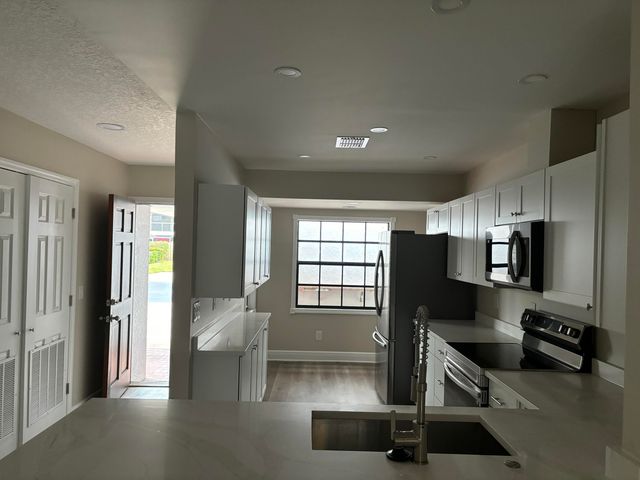 255 Paradise Boulevard 18, Indialantic, FL 32903