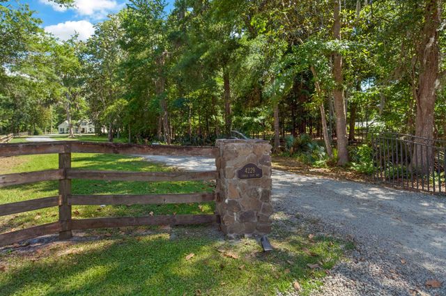 4229 Cobble Trot Way, Johns Island, SC 29455