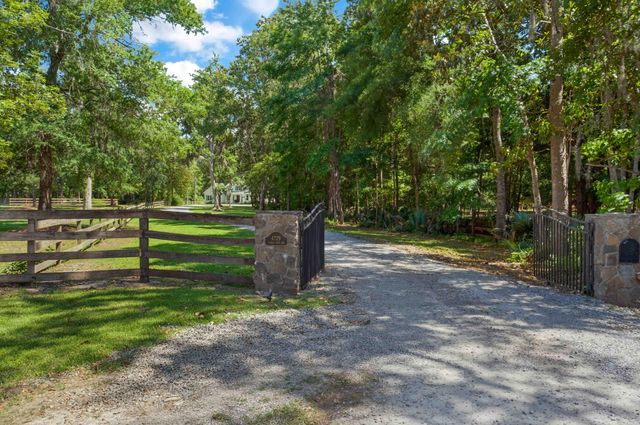 4229 Cobble Trot Way, Johns Island, SC 29455