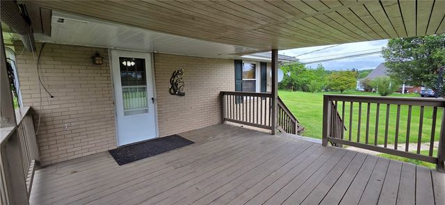 27 & 31 Elich Rd, Burgettstown, PA 15021