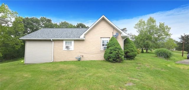 27 & 31 Elich Rd, Burgettstown, PA 15021