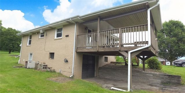 27 & 31 Elich Rd, Burgettstown, PA 15021