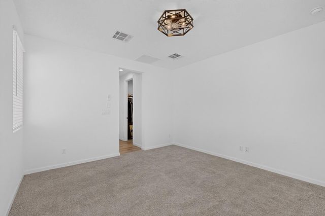 1445 Valle De Colores Street NW, Los Lunas, NM 87031