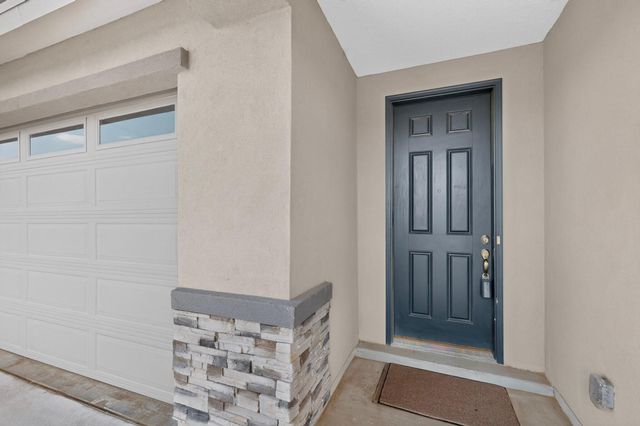 1445 Valle De Colores Street NW, Los Lunas, NM 87031