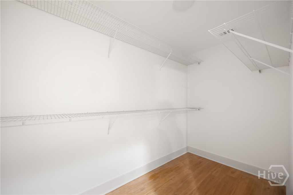 Image 20 of property listing at 1916 Delaware Street, Savannah, GA 31404