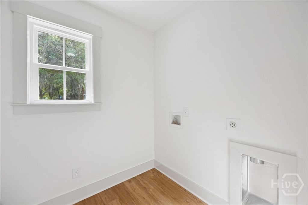 Image 30 of property listing at 1916 Delaware Street, Savannah, GA 31404