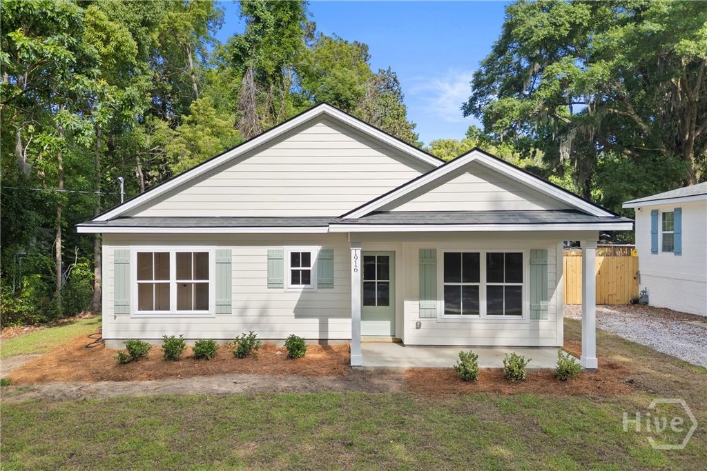 Image 36 of property listing at 1916 Delaware Street, Savannah, GA 31404