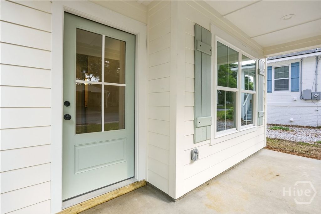 Image 7 of property listing at 1916 Delaware Street, Savannah, GA 31404