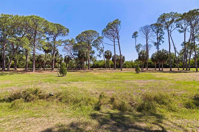 322 80TH AVENUE NE, St Petersburg, FL 33702