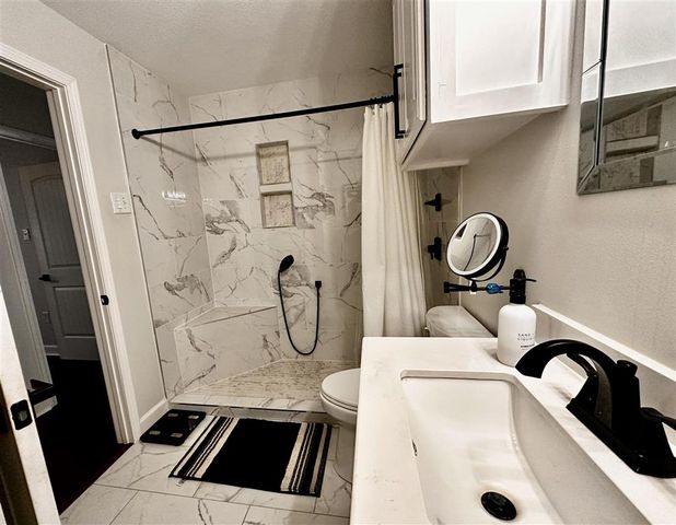 209 W Lee, Sulphur, LA 70663