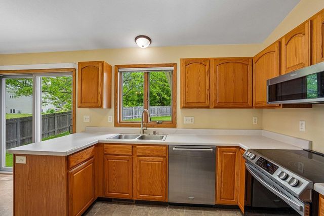7526 Crawling Stone Road, Madison, WI 53719