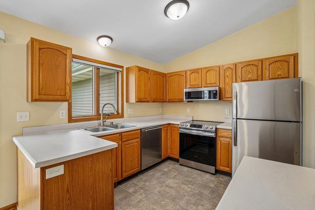 7526 Crawling Stone Road, Madison, WI 53719