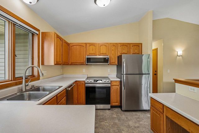 7526 Crawling Stone Road, Madison, WI 53719