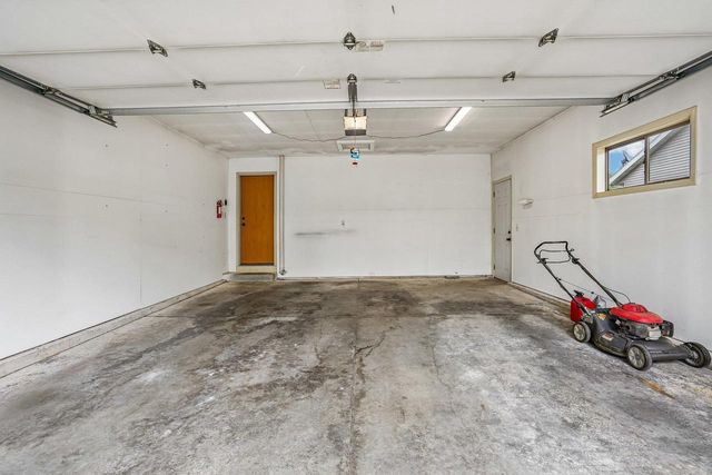7526 Crawling Stone Road, Madison, WI 53719