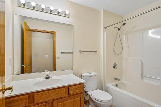 7526 Crawling Stone Road, Madison, WI 53719