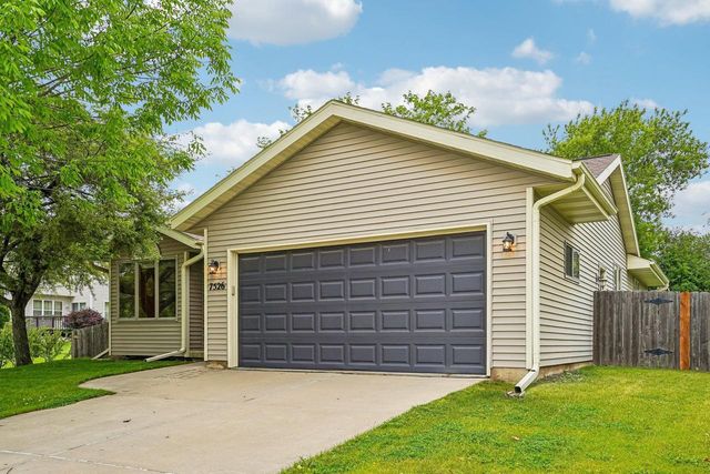 7526 Crawling Stone Road, Madison, WI 53719