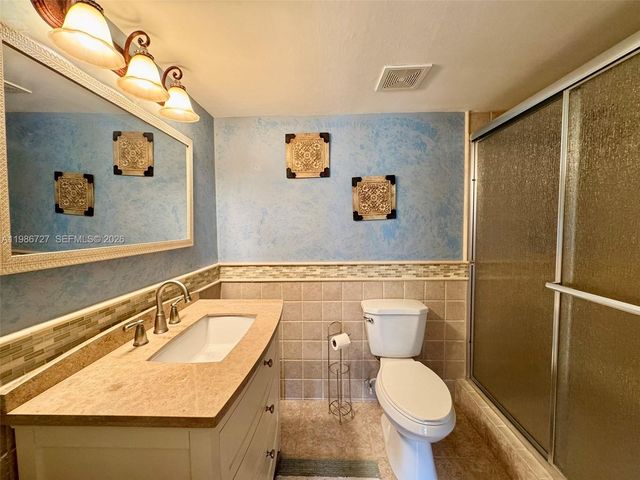 3909 N Ocean Blvd 208, Fort Lauderdale, FL 33308