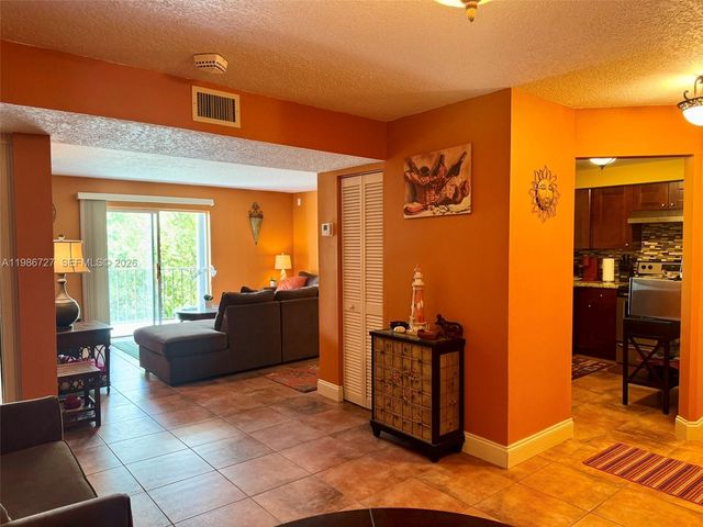 3909 N Ocean Blvd 208, Fort Lauderdale, FL 33308