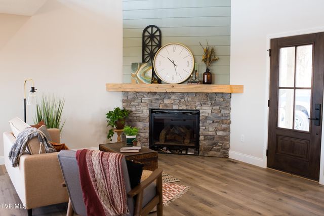 115 Red Tail Ridge, Greeneville, TN 37743