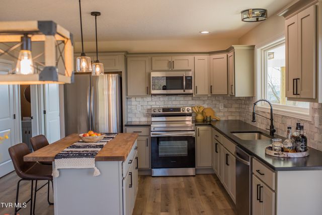 115 Red Tail Ridge, Greeneville, TN 37743