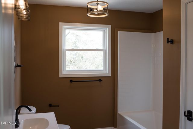 115 Red Tail Ridge, Greeneville, TN 37743